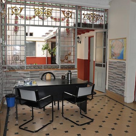 Alma Bohemia Hostelブエノスアイレス エクステリア 写真
